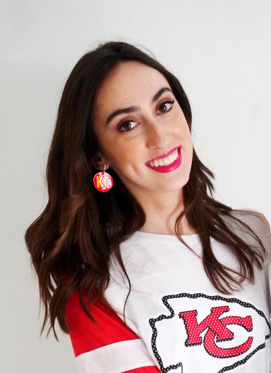 KC Red and gold circles